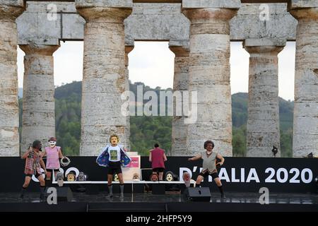 Fabio Ferrari/LaPresse 01. Oktober 2020 Segesta, Palermo (Italien) Sport Cycling Giro d'Italia 2020 - Ausgabe 103th - Teampräsentation im Bild: Während der Präsentation Stockfoto