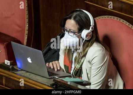 Roberto Monaldo / LaPresse 14-10-2020 Senat von Rom (Italien) - Aktualisierung des Wirtschafts- und Finanzdokuments 2020 im Bild Elena Fattori Stockfoto