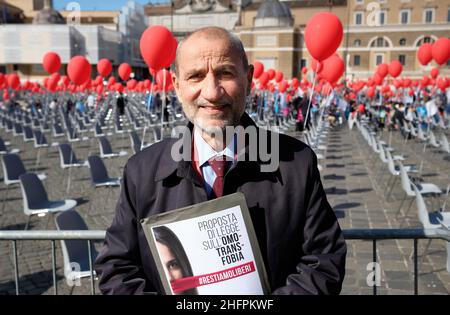 Mauro Scrobogna /LaPresse 17. Oktober 2020&#xa0; Rom, Italien politische Demonstration gegen das Homotransphobie-Gesetz auf dem Foto: Sprecher des Massimo Gandolfini Family Day Stockfoto