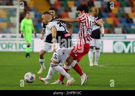 Andrea Bressanutti/LaPresse 28. Oktober 2020 Udine, Italien Sportfußball Udinese vs Vicenza - Italienischer Pokal - Dacia Arena Stadion im Bild: Nestorovski Stockfoto