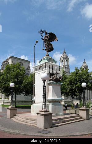 Cardiff, Wales - Juni 24 2006: Das South African war Memorial, auch bekannt als das Boer war Memorial, ist ein Kriegsdenkmal, das 1908 errichtet wurde. Stockfoto