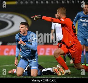 Massimo Paolone/LaPresse 21. November 2020 Cesena, Italien Sportfußball Spezia vs Atalanta - Italienische Fußballmeisterschaft League A Tim 2020/2021 - Stadion Dino Manuzzi auf dem Foto: Robin Gosens (Atalanta Bergamasca Calcio) protestiert Stockfoto