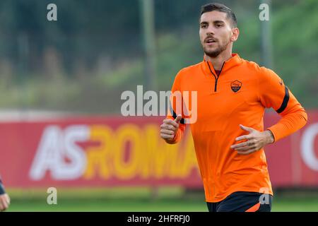 Fabio Rossi/AS Roma/LaPresse 25/11/2020 Rom (ITA) Trainingseinheit - Sportzentrum Fulvio Bernardini im Bild: Lorenzo Pellegrini Stockfoto