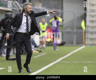 Marco Bucco/LaPresse Dezember 05 , 2020 Florenz , Italien Sportfußball Fiorentina vs Mailand - Italienische Damen Fußballmeisterschaft Liga A 2020/2021 - Comunale Gino Bozzi Stadion, Florenz . Im Bild: Mailänder Trainer Maurizio ganz Stockfoto