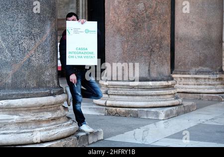 Mauro Scrobogna /LaPresse 14. Dezember 2020&#xa0; Rom, Italien Nachrichten Wirtschaftskrise - Fipet-Confesercenti Protest auf dem Foto: Demonstration von Unternehmern und Gaststättenarbeitern gegen Maßnahmen, die die Öffnung ihrer Geschäfte einschränken Stockfoto