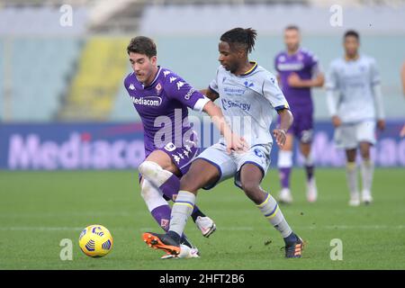 LaPresse - Jennifer Lorenzini 19 December 2020 Firenz(Italien) Sport Soccer Fiorentina - Hellas Verona Italienische Fußballmeisterschaft Liga A Tim 2019/ 2020 - "Artemio Franchi" Stadion im Bild: Vlahovic, Tamaze Stockfoto