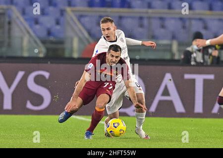 Fabio Rossi/AS Roma/LaPresse 23/12/2020 Rom (Italien) Sport Soccer Roma-Cagliari Italienische Fußballmeisterschaft Liga Serie A Tim 2020/2021 - Olympiastadion im Bild: Mkhitaryan, Rog Stockfoto