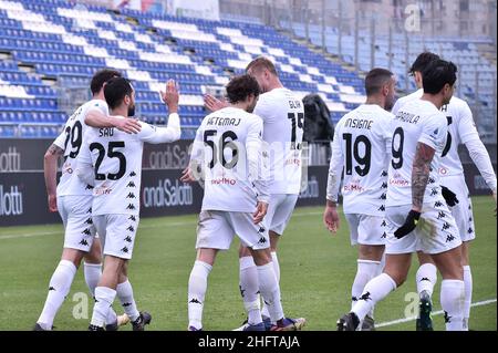 LaPresse/Alessandro Tocco 06. Januar 2021 Cagliari (Italien) Sport Soccer Cagliari Calcio vs Benevento League A Tim 2020/2021 "Sardegna Arena" Stadion&#xa0; auf dem Bild:feiert Benevento Stockfoto