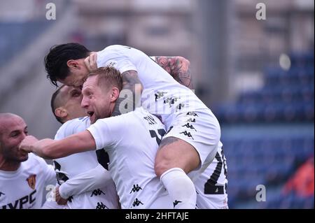 LaPresse/Alessandro Tocco 06. Januar 2021 Cagliari (Italien) Sport Soccer Cagliari Calcio vs Benevento League A Tim 2020/2021 "Sardegna Arena" Stadion&#xa0; auf dem Bild:feiert Benevento Stockfoto