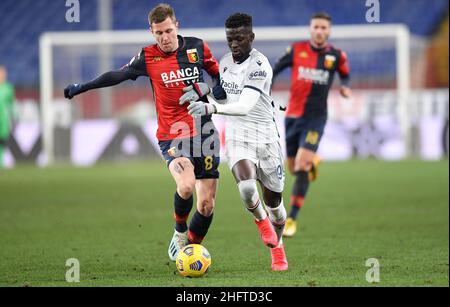 Foto LaPresse - Tano Pecoraro09 01 2021 Genua - (Italia)Sport CalcioGenua vs BolognaCampionato di Calcio Serie A Tim 2020/2021 - Stadio "Luigi Ferraris"nella foto: Lerager, barrowFoto LaPresse - Tano Pecoraro09 Januar 2021 Stadt Genua - (Italien)Sport SoccerGenua vs BolognaItalienische Fußball-Liga A Tim 2020/2021 - "Luigi Ferraris" Stadion im Bild: Lerager, barrow Stockfoto