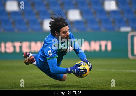 Massimo Paolone/LaPresse 17. Januar 2021 Reggio Emilia, Italien Sportfußball Sassuolo vs Parma - Italienische Fußballmeisterschaft League A Tim 2020/2021 - Mapei Stadion im Bild: Andrea Consigli (U.S.Sassuolo) in Aktion Stockfoto