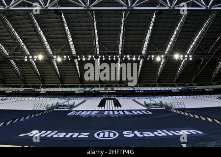 LaPresse - Fabio Ferrari 24. Januar 2021 Turin, Italien Sportfußball Juventus FC vs Bologna FC - Italienische Fußballmeisterschaft League A Tim 2020/2021 - Allianz Stadium auf dem Bild:-j Stockfoto