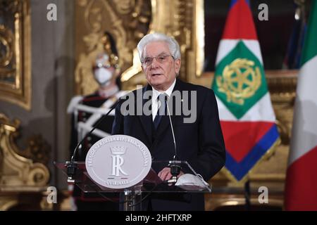 Foto Alessandro Di Meo/POOL Ansa/ LaPresse 02-02-2021 Roma Politica Quirinale - Dichiarazioni del Presidente della Repubblica Sergio Mattarella Nella foto Sergio Mattarella Alessandro Di Meo/POOL Ansa/ LaPresse 02-02-2021 Rom (Italien) Palast Quirinale - Präsident der Republik Sergio Mattarella im Bild Sergio Mattarella Stockfoto