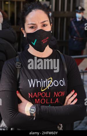 Mauro Scrobogna /LaPresse 18. Februar 2021 Rom, Italien Nachrichten Wirtschaftskrise - Whirlpool Neapel Protest auf dem Foto: präsidium der Whirlpool-Arbeiter in Neapel unter dem Ministerium für wirtschaftliche Entwicklung Stockfoto