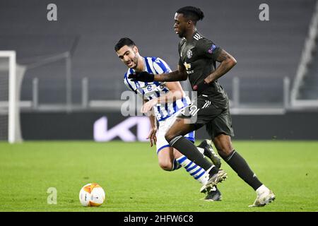 LaPresse - Marco Alpozzi 18. Februar 2021 Turin, Italien Sportfußball Real Sociedad vs Manchester United - UEFA Europa League 2020 2021- Runde von 32, 1st Teilstrecken im Bild: Mikel Merino (Real Sociedad); Aaron Wan-Bissaka (Manchester United); Stockfoto