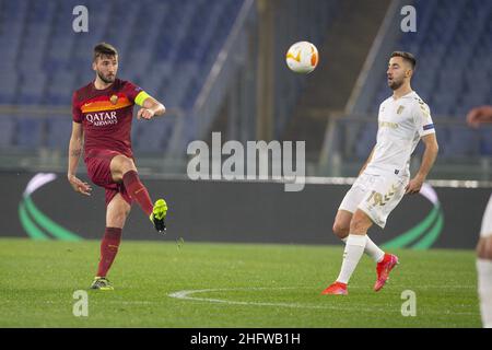 Fabio Rossi/AS Roma/LaPresse 25/02/2021 Rom (Italien) Sport Soccer Roma-Braga Runde von 32 , 2st Teilstrecken - Europa League 2020/2021 - Olympiastadion im Bild: Bryan Cristante Stockfoto