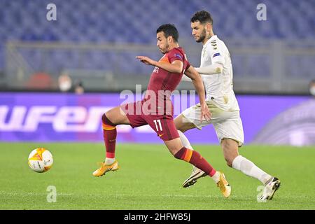 Fabio Rossi/AS Roma/LaPresse 25/02/2021 Rom (Italien) Sport Soccer Roma-Braga Runde von 32 , 2st Teilstrecken - Europa League 2020/2021 - Olympiastadion im Bild: Pedro Stockfoto