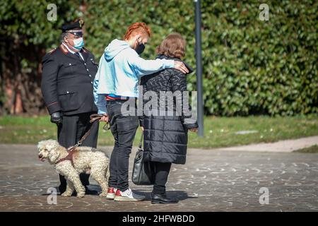 LaPresse - Claudio Furlan 26. Februar 2021 - Mailand(Italien) Begräbniskammer für Botschafter Luca Attanasio im Kongo getötet auf dem Foto: Die Mutter von Luca Attanasio Stockfoto