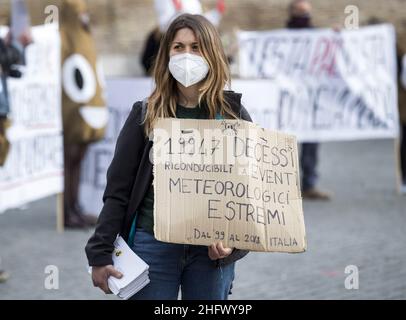 Roberto Monaldo / LaPresse 19-03-2021 Rom (Italien) Freitag für die Zukunft im Bild Ein Moment der Demonstration Stockfoto