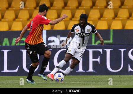 Alessandro Garofalo/LaPresse 03. April 2021 Benevento, Italien Sportfußball Benevento vs Parma - Italienische Fußballmeisterschaft League A Tim 2020/2021 - Vigorito Stadion. Im Bild: Gervinino (Parma Calcio) Stockfoto