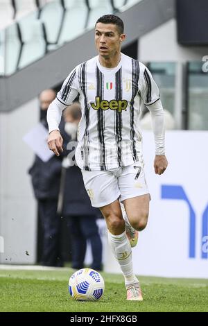 Marco Alpozzi/LaPresse 11. April 2021 Turin, Italien Sportfußball Juventus vs Genua - Italienische Fußballmeisterschaft Liga A Tim 2020/2021 - Allianz Stadion auf dem Bild: Cristiano Ronaldo (Juventus F.C.); Stockfoto