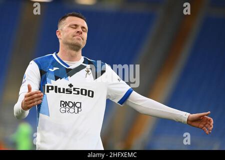 Foto Alfredo Falcone - LaPresse 22/04/2021 Roma ( Italia) Sport Calcio Roma - Atalanta Campionato di Calcio Serie A Tim 2020 2021 - Stadio Olimpico di Roma Nella foto:josip Ilicic Photo Alfredo Falcone - LaPresse 22/04/2021 Roma (Italien) Sport Soccer Roma - Atalanta Italienische Fußball-Meisterschaft Liga A Tim 2020 2021 - Olimpico Stadium of Roma im Bild:josip ilicic Stockfoto