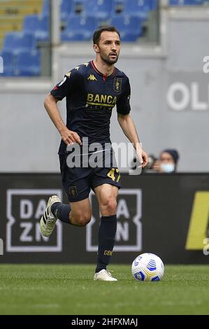 Fabrizio Corragetti / LaPresse 02st. Mai 2021 Rom, Italien Sportfußball Latium vs Genua - Italienische Fußball-Liga A Tim 2020/2021 - Olimpico-Stadion im Bild: Milan Badelj (Genua) Stockfoto