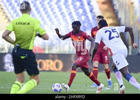 Luciano Rossi/ AS Roma/ LaPresse 09/05/2021 Rom (Italien) Sport Soccer Roma - Crotone Football Championship League A Tim 2020 2021 Olimpico Stadium of Rome im Bild: Ebrime Darboe Stockfoto