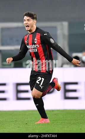 Foto LaPresse - Tano Pecoraro 09 05 2021 Torino - (Italia) Sport Calcio Juventus vs Milan Campionato di Calcio Serie A Tim 2020/2021 - Stadio „Allianz“ nella foto: diaz Photo LaPresse - Tano Pecoraro 09. Mai 2021 Stadt Turin - (Italien) Sport Soccer Juventus vs Milan Italienische Fußballmeisterschaft Liga A Tim 2020/2021 - „Allianz“ Stadion im Bild: diaz Stockfoto