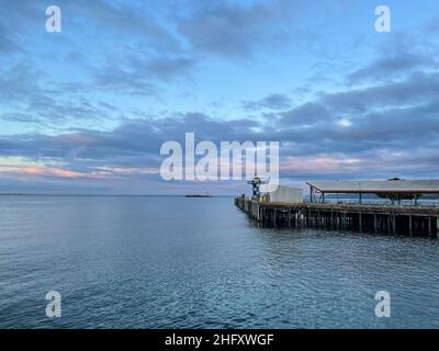 Port Angeles ist eine Stadt in und der Grafschaftssitz von Clallam County, Washington, USA. Stockfoto