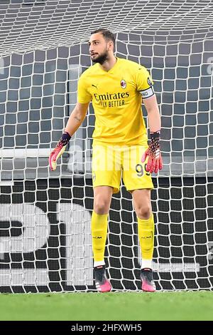 Foto LaPresse - Tano Pecoraro 09 05 2021 Torino - (Italia) Sport Calcio Juventus vs Milan Campionato di Calcio Serie A Tim 2020/2021 - Stadio „Allianz“ nella foto: donnarumma Photo LaPresse - Tano Pecoraro 09. Mai 2021 Stadt Turin - (Italien) Sport Soccer Juventus vs Milan Italienische Fußballmeisterschaft Liga A Tim 2020/2021 - „Allianz“ Stadion im Bild: donnarumma Stockfoto