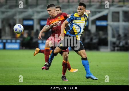 Foto Claudio Martinelli/LaPresse 12 maggio 2021 Milano, Italia Sport calcio F.C. Internazionale Milano vs A.S. Roma Serie A Tim 2020/2021 - stadio &#x201C;G. Meazza&#x201D; Nella foto: martinez lautaro mancini gianlucaFoto Claudio Martinelli/LaPresse 12th. Mai 2021 Mailand, Italien Fußball-Sport F.C. Internazionale Milano gegen A.S. Roma - Italienische Fußballmeisterschaft League A Tim 2020/2021 - &#x201C;G. Meazza &#x201D; Stadion. Im Bild: martinez lautaro mancini gianluca Stockfoto