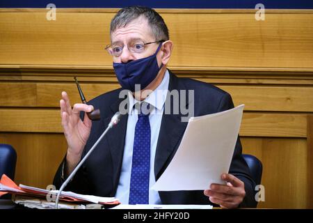 Mauro Scrobogna /LaPresse 13. Mai 2021&#xa0; Rom, Italien Politics Chamber of Deputies - Verbrechen der Entschuldigung für die Mafia-Vereinigung auf dem Foto: Der Richter Guido Salvini während der Vorlage des Gesetzentwurfs, der den erschwerenden Umstand der Anstiftung oder Entschuldigung für das Verbrechen der Mafia-Art Vereinigung einzuführen beabsichtigt Stockfoto