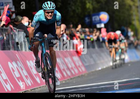 Gian Mattia D'Alberto/LaPresse 19. Mai 2021 - Montalcino, Italien Sport Cycling Giro d'Italia 2021 - Ausgabe 104th - Etappe 11 - von Perugia nach Montalcino auf dem Foto: Aleksandr Vlasov (Astana - Premier Tech) Stockfoto