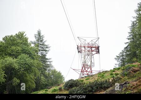 Foto Piero Cruciatti / LaPresse24/05/2021 Stresa, ItalienCronacaPiemonte, incidente funivia Stresa-Mottarone: il day afterNella foto: la zona dell&#X2019;incidente della funivia Foto Piero Cruciatti / LaPresseMai 24, 2021 Stresa, ItalienNachrichtenItalien unter Schock, als 14 Menschen bei einem Seilbahnunfall in der Nähe des MaggioreesAuf dem Foto: Der Unfall Stockfoto