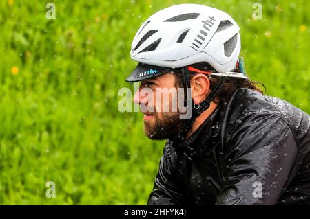 Foto LaPresse/Alessandro Garofalo 24 Maggio 2021 Sport Ciclismo Giro d'Italia 2021 – Giro E - Nella foto: Tappa 16 Canazei - Cortina D’Ampezzo Foto LaPresse/Alessandro Garofalo 24. Mai 2021 Sport Cycling Giro d'Italia 2021 – Giro E - im Bild: Sechzehnte Etappe Canazei - Cortina D’Ampezzo Stockfoto