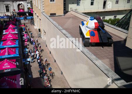 Alessandro Bremec/LaPresse 27. Mai 2021 Italien Sport Radfahren Giro d'Italia 2021 - Ausgabe 104th - Etappe 18 - von Rovereto nach Stradella im Bild: Start Stockfoto