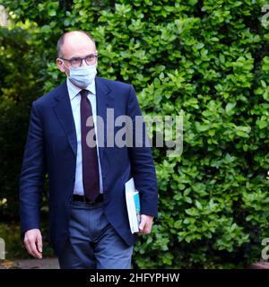 Mauro Scrobogna /LaPresse 28. Mai 2021  Rom, Italien Politics Limes - Volumenpräsentation "das Dreieck ja: Rom Paris Berlin, wo wir alles spielen" auf dem Foto: PD-Sekretär Enrico Letta Stockfoto
