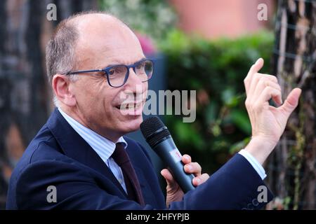 Mauro Scrobogna /LaPresse 28. Mai 2021  Rom, Italien Politics Limes - Volumenpräsentation "das Dreieck ja: Rom Paris Berlin, wo wir alles spielen" auf dem Foto: PD-Sekretär Enrico Letta Stockfoto
