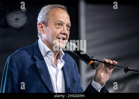 Roberto Monaldo / LaPresse 22-06-2021 Rom (Italien) Pressekonferenz des Kandidaten für den Bürgermeister von Rom Roberto Gualtieri im neuen Wahlausschuss im Bild Andrea Garibaldi Stockfoto