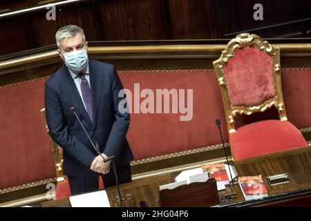 Roberto Monaldo / LaPresse 24-06-2021 Senat von Rom (Italien) - Bericht des Verteidigungsministers Lorenzo Guerini über den Abschluss der italienischen Mission in Afghanistan im Bild Lorenzo Guerini Stockfoto