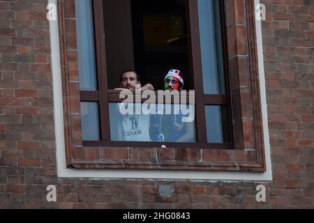 Claudio Furlan/LaPresse 06. Juli 2021 Mailand, Italien Nachrichten Großleinwand im Martinitt-Theater für das Halbfinale der Euro 2020 in Italien und Spanien Stockfoto