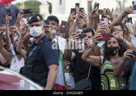Roberto Monaldo / LaPresse 12-07-2021 Rom (Italien) die Europameisterschaft-Nationalmannschaft begrüßt die Fans in der Stadt im Bild Suppoters Stockfoto