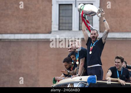 Roberto Monaldo / LaPresse 12-07-2021 Rom (Italien) die Europameisterschaft-Nationalmannschaft begrüßt die Fans in der Stadt im Bild den Bus der italienischen Nationalmannschaft Stockfoto