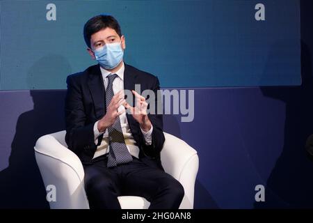 Mauro Scrobogna /LaPresse 14. Juli 2021&#xa0; Rom, Italien Politik Palazzo Chigi Fratelli d&#X2019;Italia FDI - PNRR-Konferenz und nationaler Gesundheitsdienst auf dem Foto: Der Gesundheitsminister Roberto Speranza Stockfoto