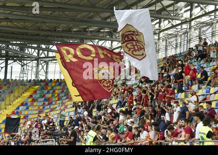 Fabrizio Corragetti / LaPresse 25st. Juli 2021 Frosinone, Italien Sportfußball AS Roma vs Debrecen - Pre-Season Friendly 2021/2022 - Benito Stirpe Stadion im Bild: AS Roma suporters Stockfoto