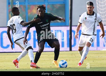 Antonio Ros/LaPresse 13. August 2021. Lignano Sabbiadoro (UD) Italien - Guido Teghil Stadion Sportfußball Pordenone vs Spezia - Italienischer Pokal 2021/2022 im Bild: FRANK TSADJOUT Stockfoto