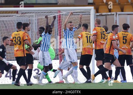 Alessandro Garofalo/LaPresse 14. August 2021 Benevento, Italien Fußballsport Benevento vs Spal - Italienischer Pokal 2021/2022 - Ciro Vigorito Stadion im Bild: Stockfoto