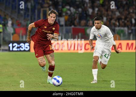 Fabrizio Corradetti / LaPresse 14st. August 2021 Rom, Italien Sportfußball AS Roma vs Raja Club Athletic - Pre-Season Friendly 2021/2022 - Olympiastadion im Bild: Nicolo' Zaniolo von AS Roma Stockfoto