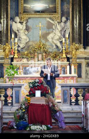 Mauro Scrobogna /LaPresse August 17, 2021&#xa0; Rom, Italien Nachrichten Beerdigung von Gianfranco D'Angelo auf dem Foto: Beerdigung des Schauspielers Gianfranco D&#X2019;Angelo in der Kirche der Künstler auf der Piazza del Popolo Stockfoto